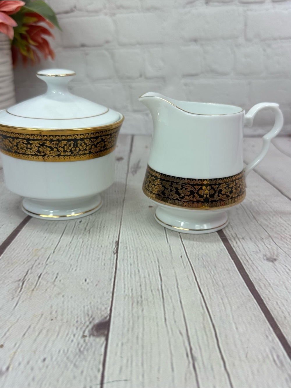vtg Yu Feng made in jingdezhen china Classic White Porcelain cream & sugar set